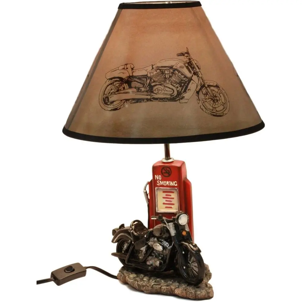 Home Lighting And Decor - โคมไฟตั้งโต๊ะรูปปั๊มน้ำมันรถมอเตอร์ไซค์สีดำสไตล์วินเทจเรโทร พร้อมโคมไฟ ขนาดสูง 19 นิ้ว ตกแต่งบ้านธีม