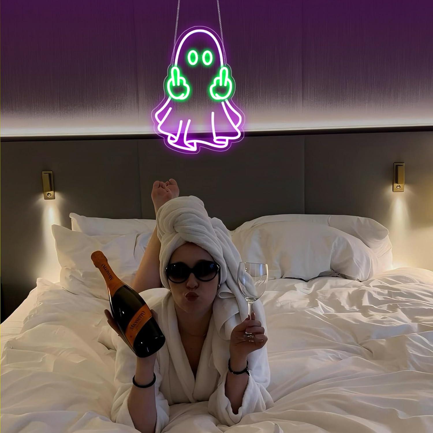 ป้ายไฟนีออนรูปผี ใช้พลังงานจาก - Room Lighting Bedroom Decor บทวิจารณ์และราคา